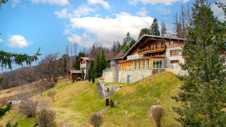 Maisons-Crans-Montana-AtticaCransBluche-5344713