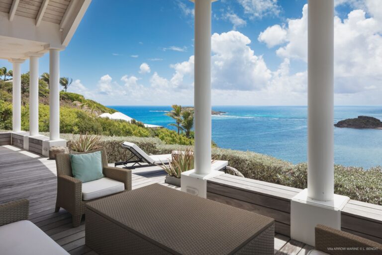 Maisons-Montjean-AtticaVillaStbarth-5573383