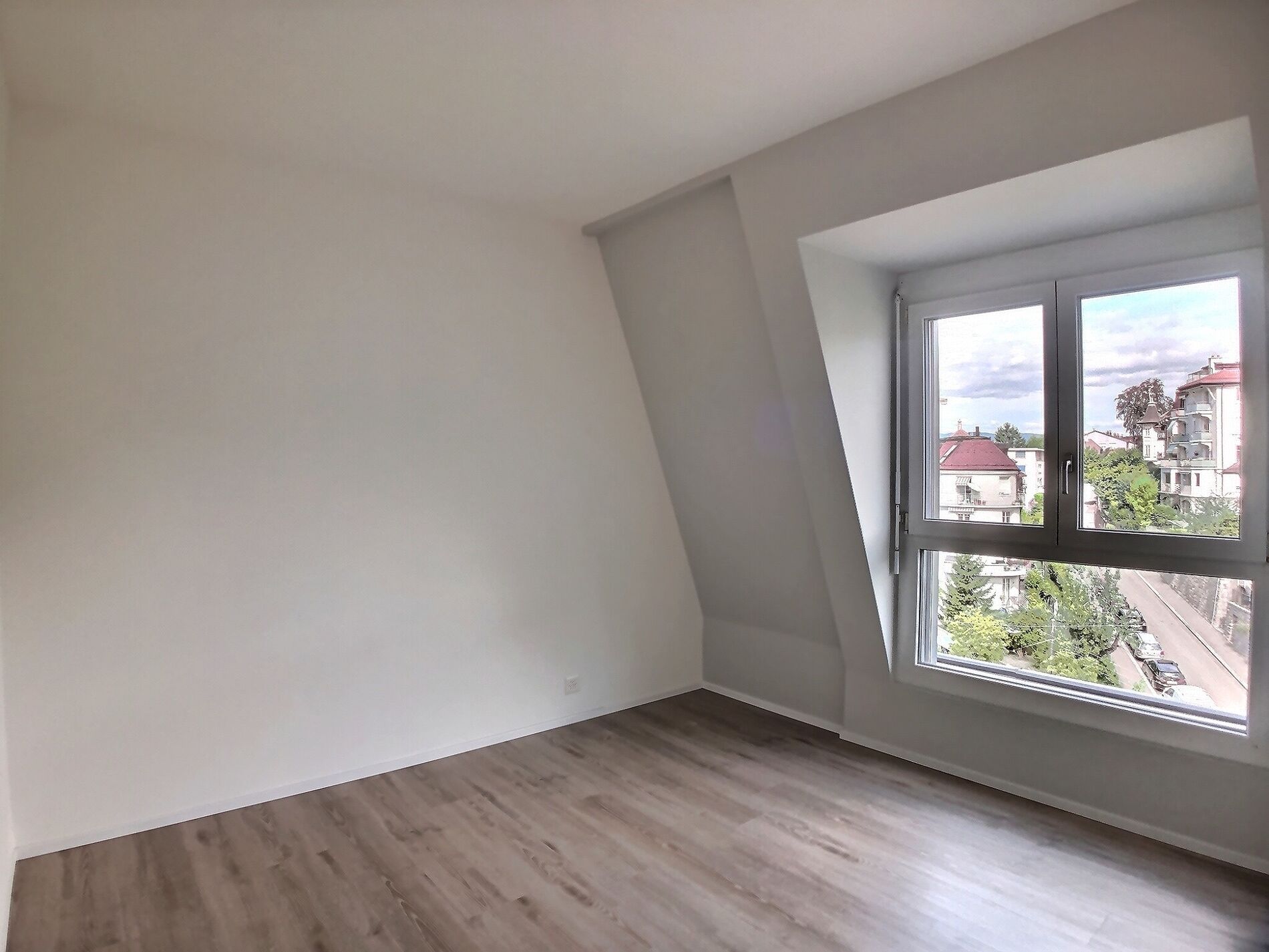 Splendid contemporary 4.5-room apartment with lake view - Vue 7