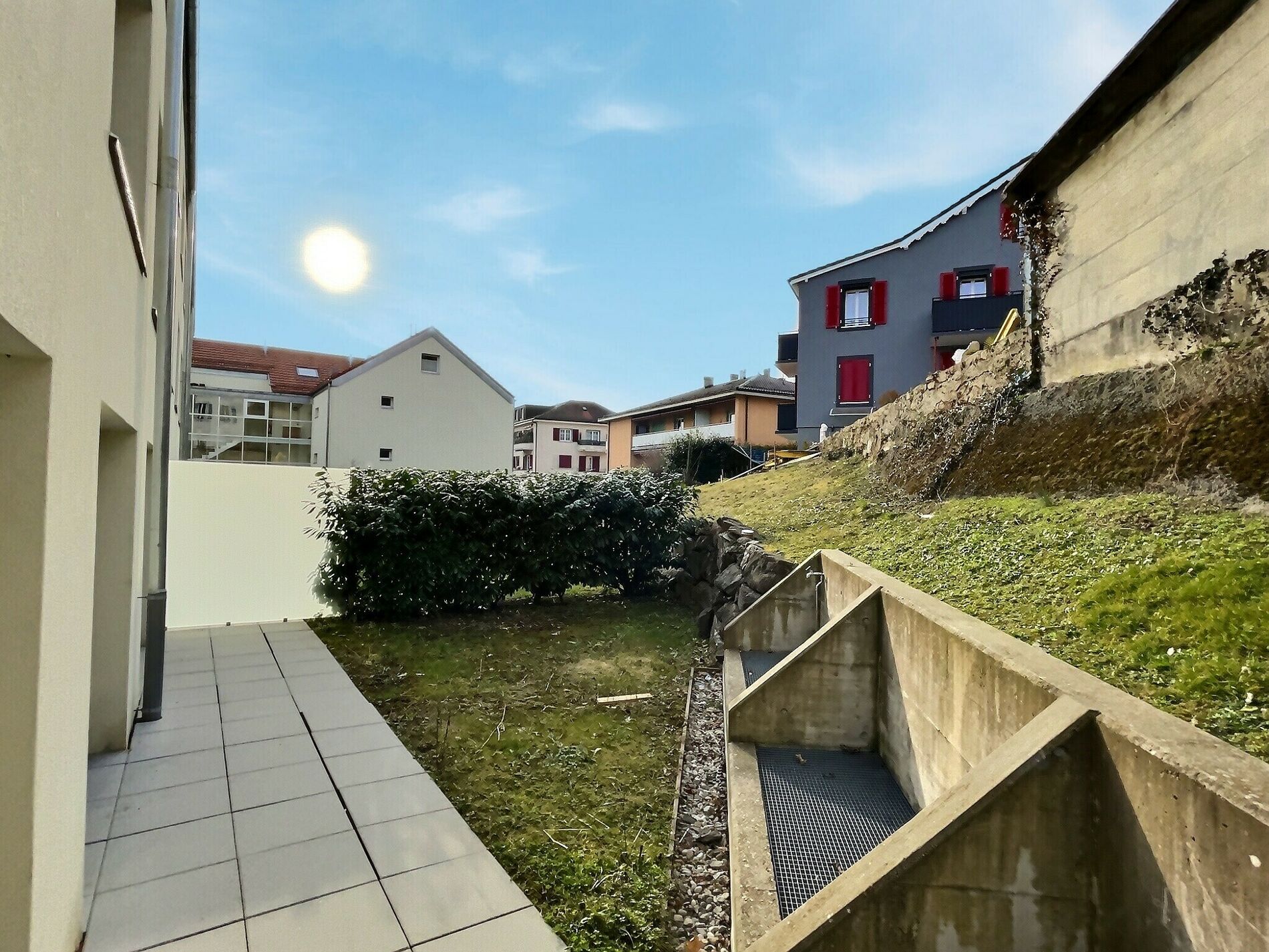 Bright and spacious apartment with terraces and gardens - Vue 11