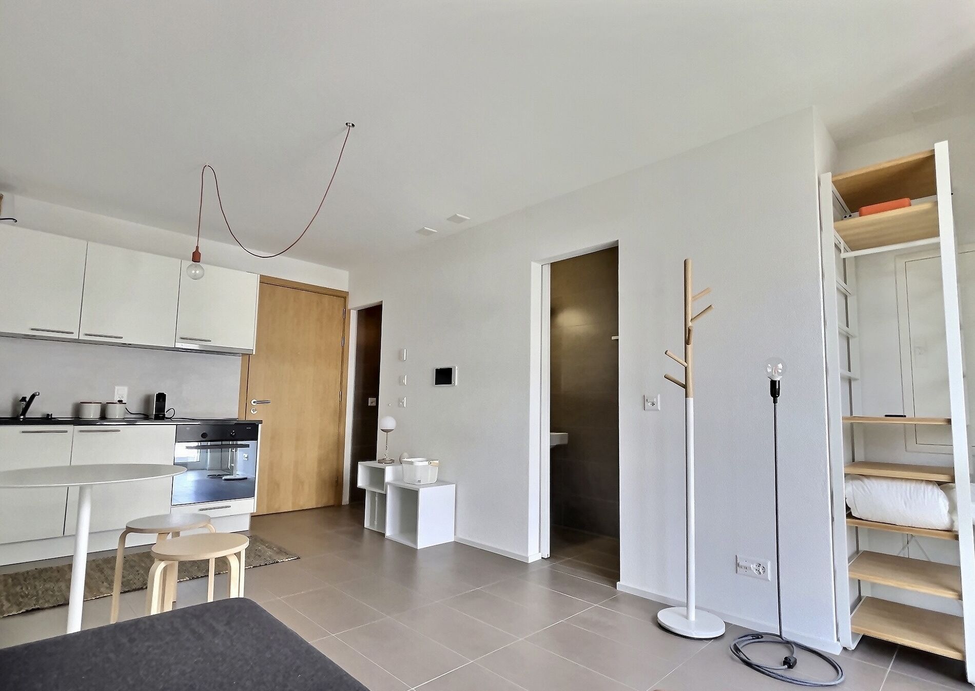 Lovely contemporary studio - Vue 4