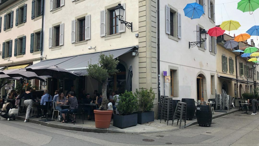 In the heart of Carouge – Small mixed-use building - Vue 4