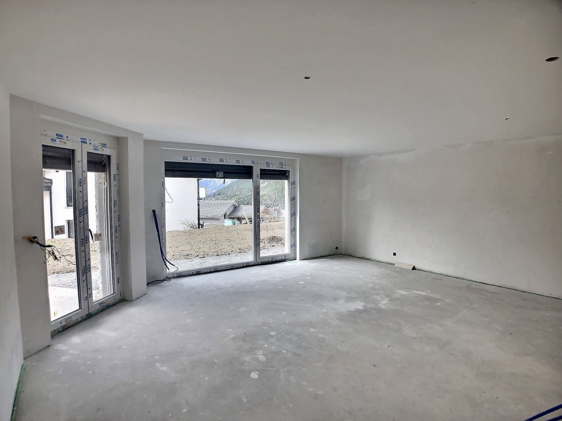 Contemporary apartment with garden - Vue 2
