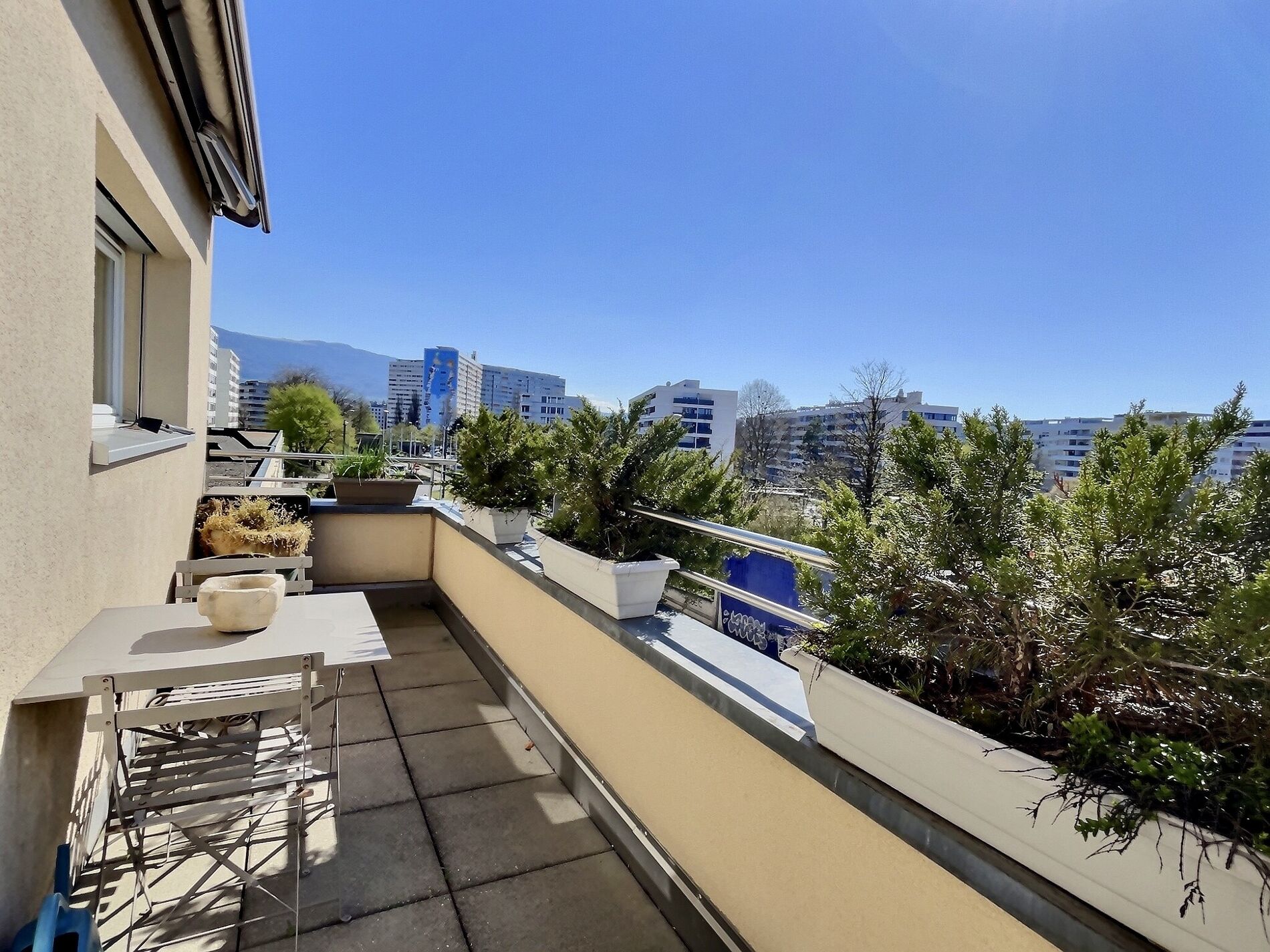 Beautiful duplex penthouse in Grand-Lancy (Geneva) - Vue 5