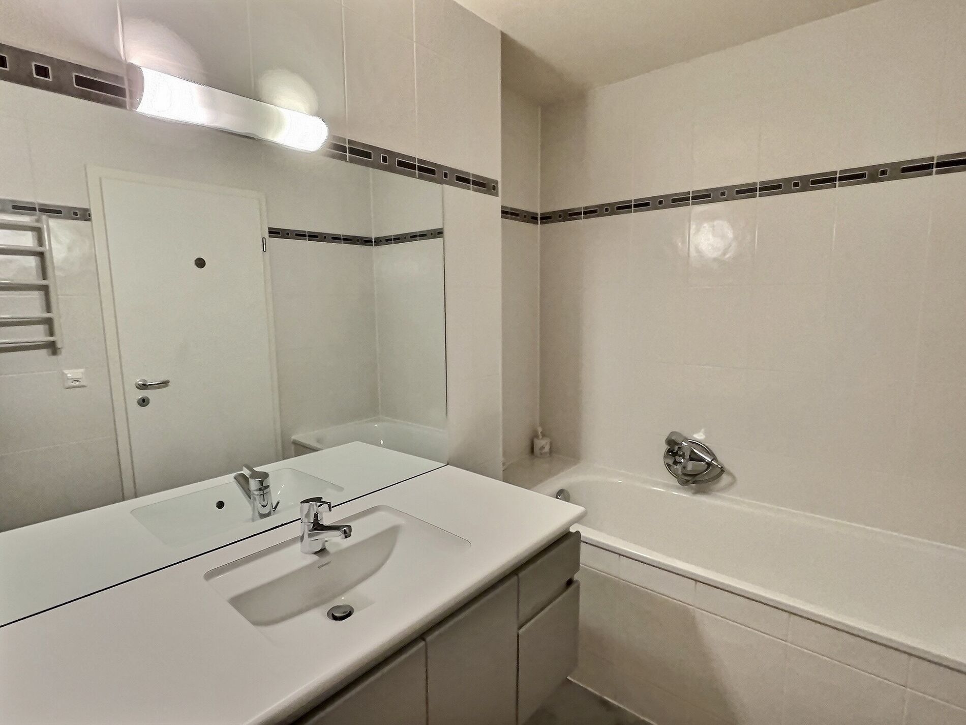 Beautiful duplex penthouse in Grand-Lancy (Geneva) - Vue 7