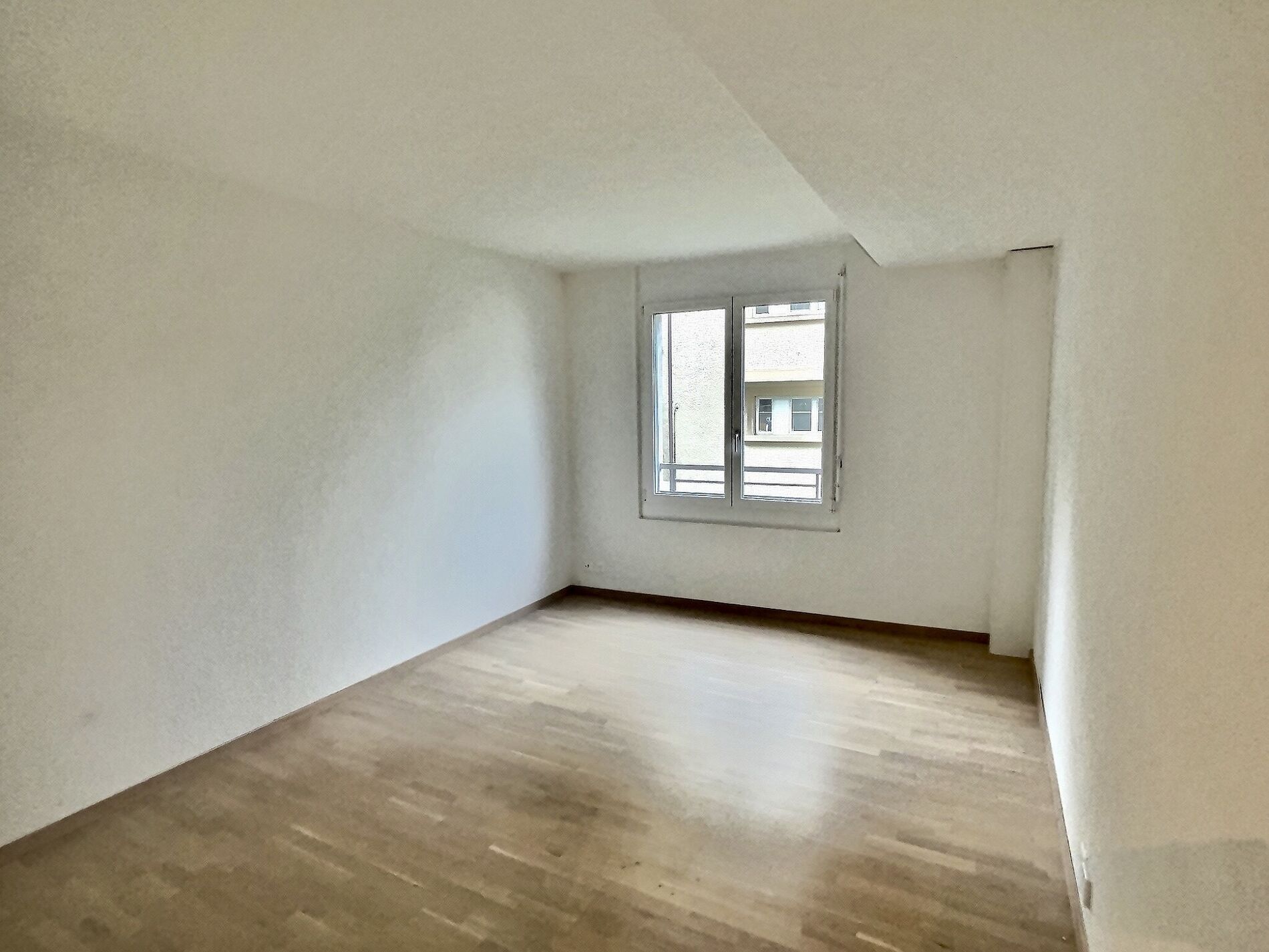 Spacious apartment with a large balcony - Vue 5
