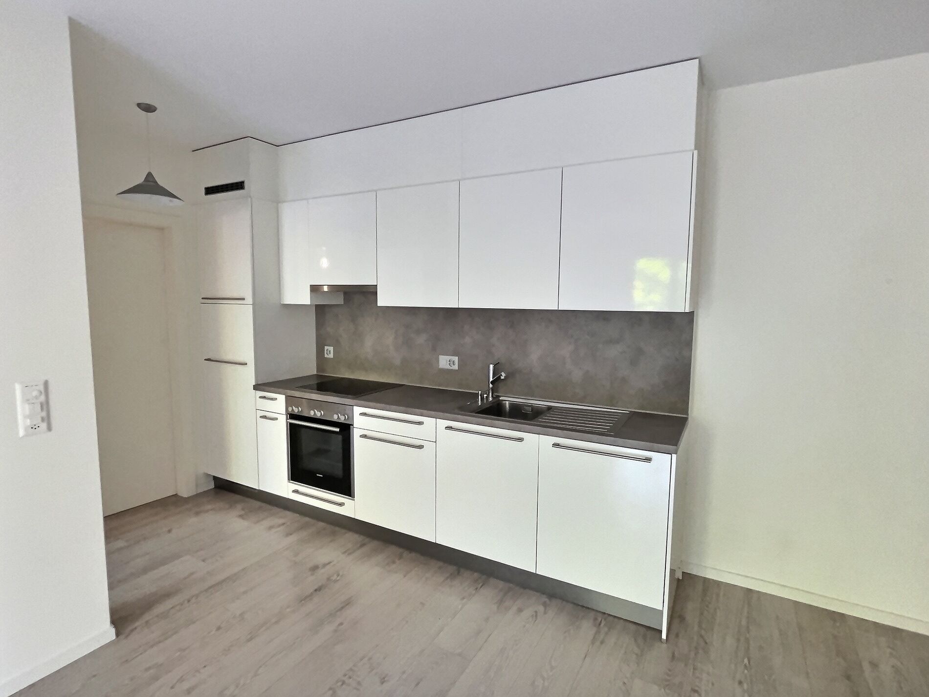 Appartement contemporain proche de la gare - Vue 4