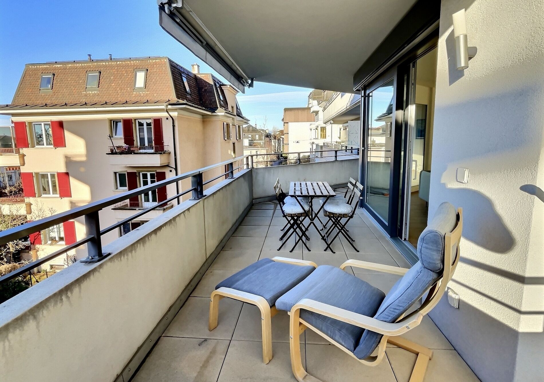 Spacious apartment with a large balcony - Vue 2