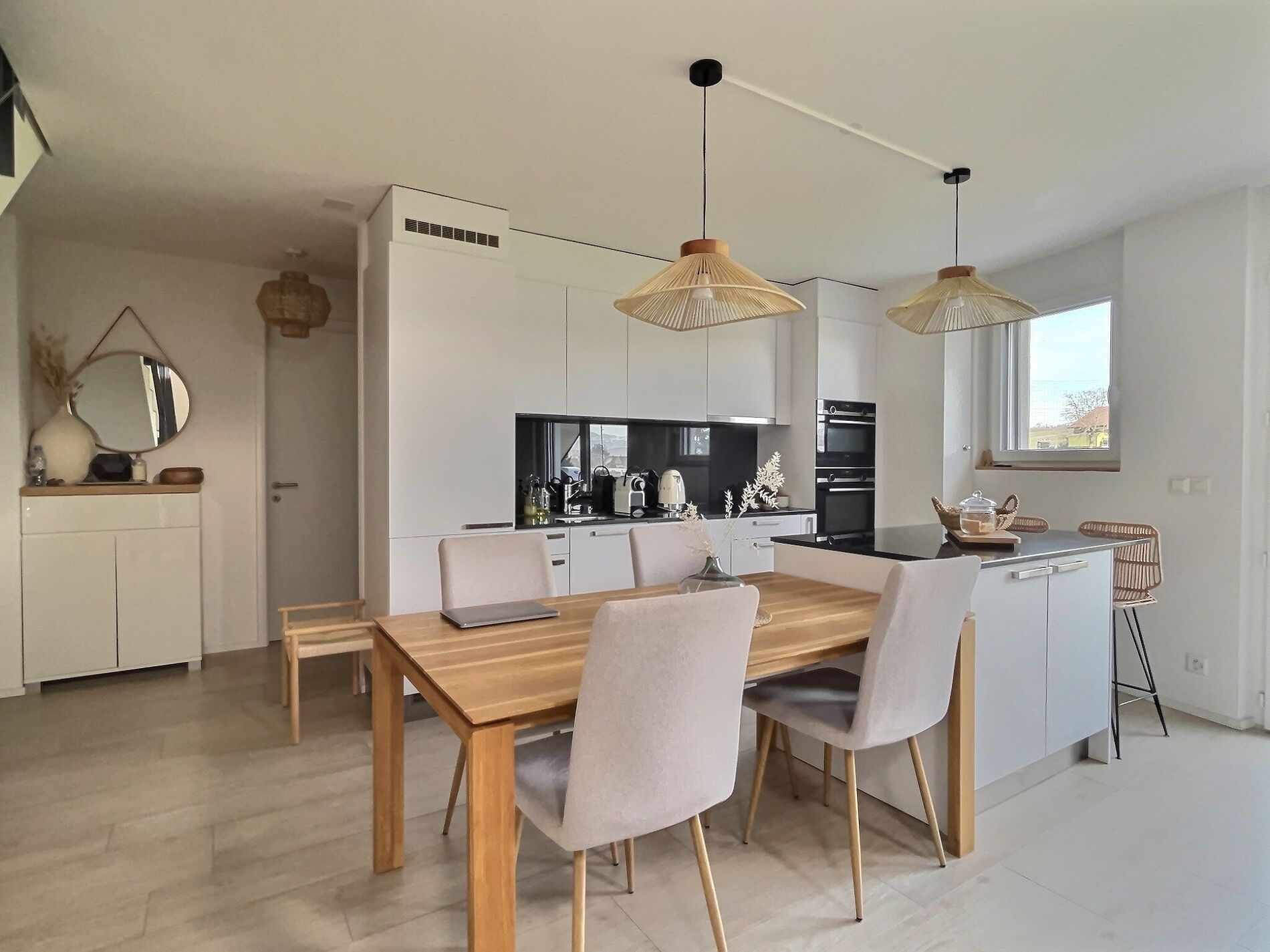 Penthaz – Penthouse with countryside views - Vue 2