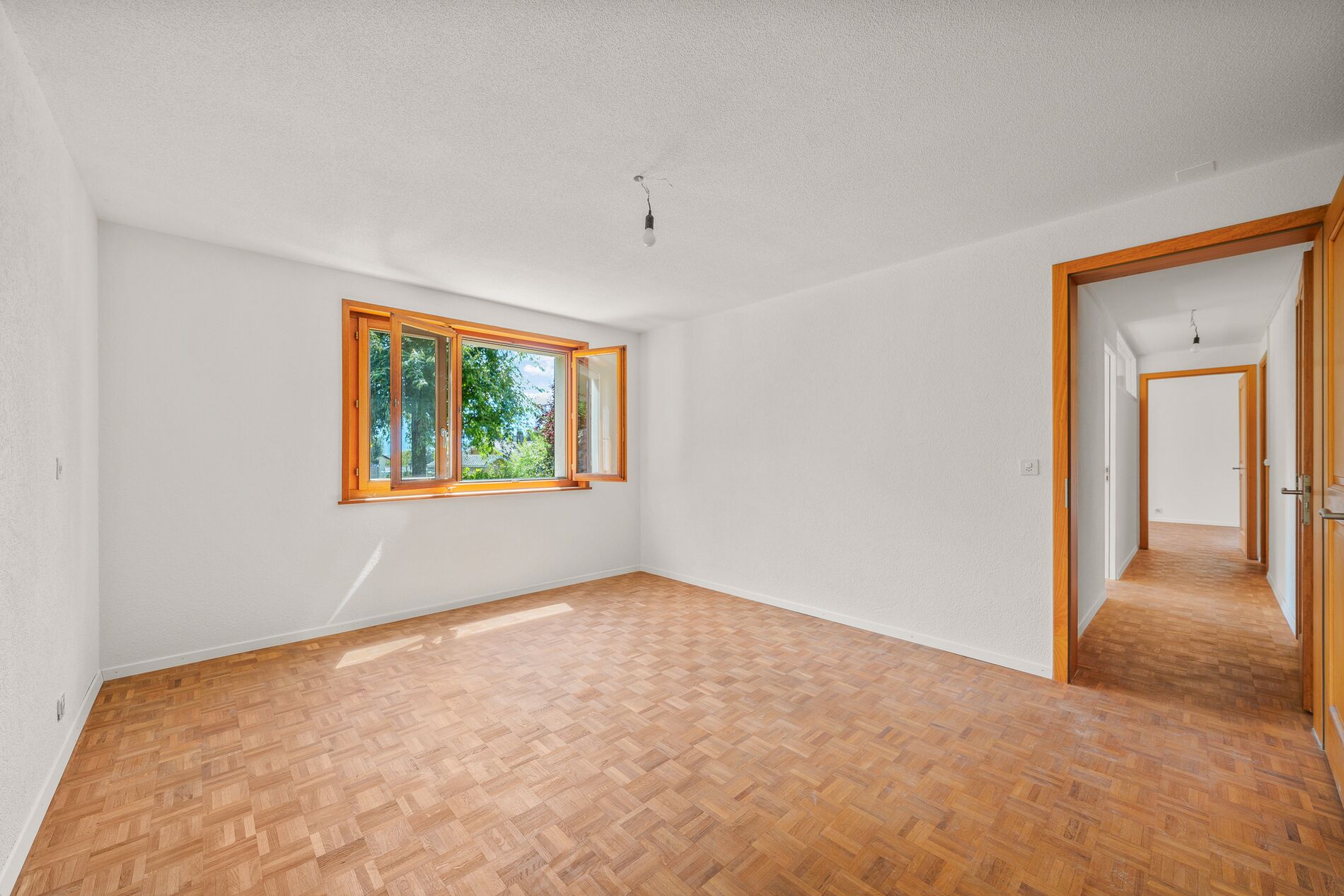 Beautiful and welcoming renovated apartment with garden - Vue 4