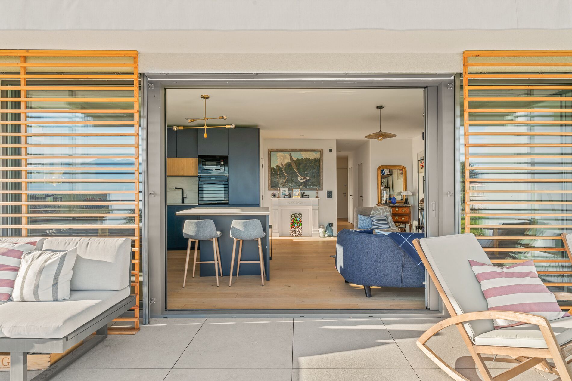 Apartment with breathtaking lake views - Vue 3