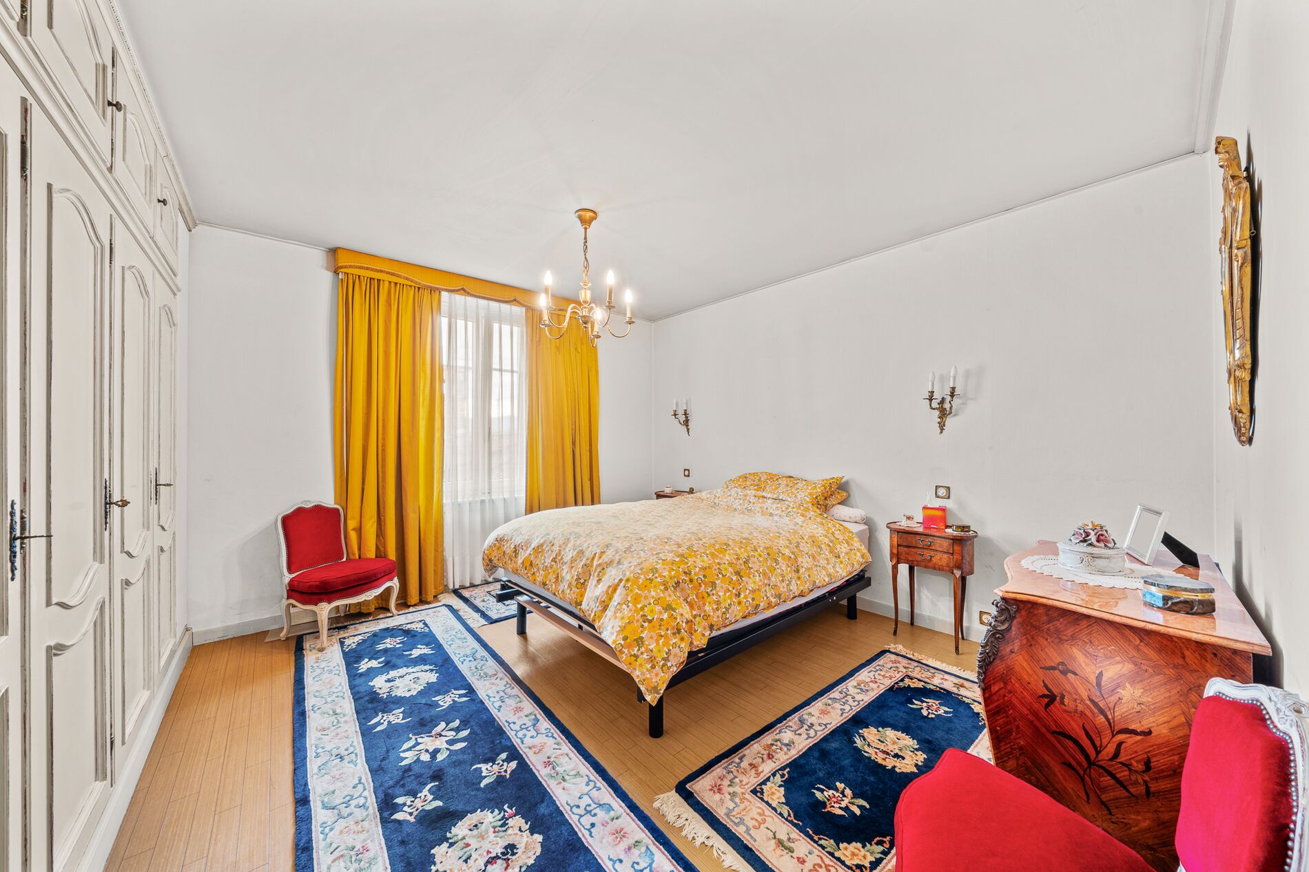 Multi-purpose house with strong potential - Vue 8