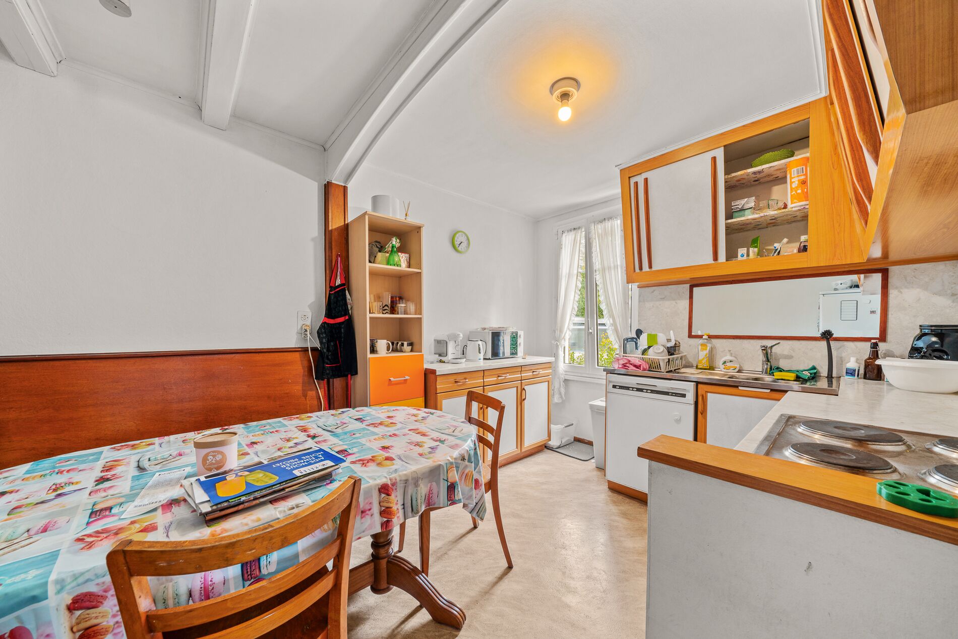 Multi-purpose house with strong potential - Vue 10