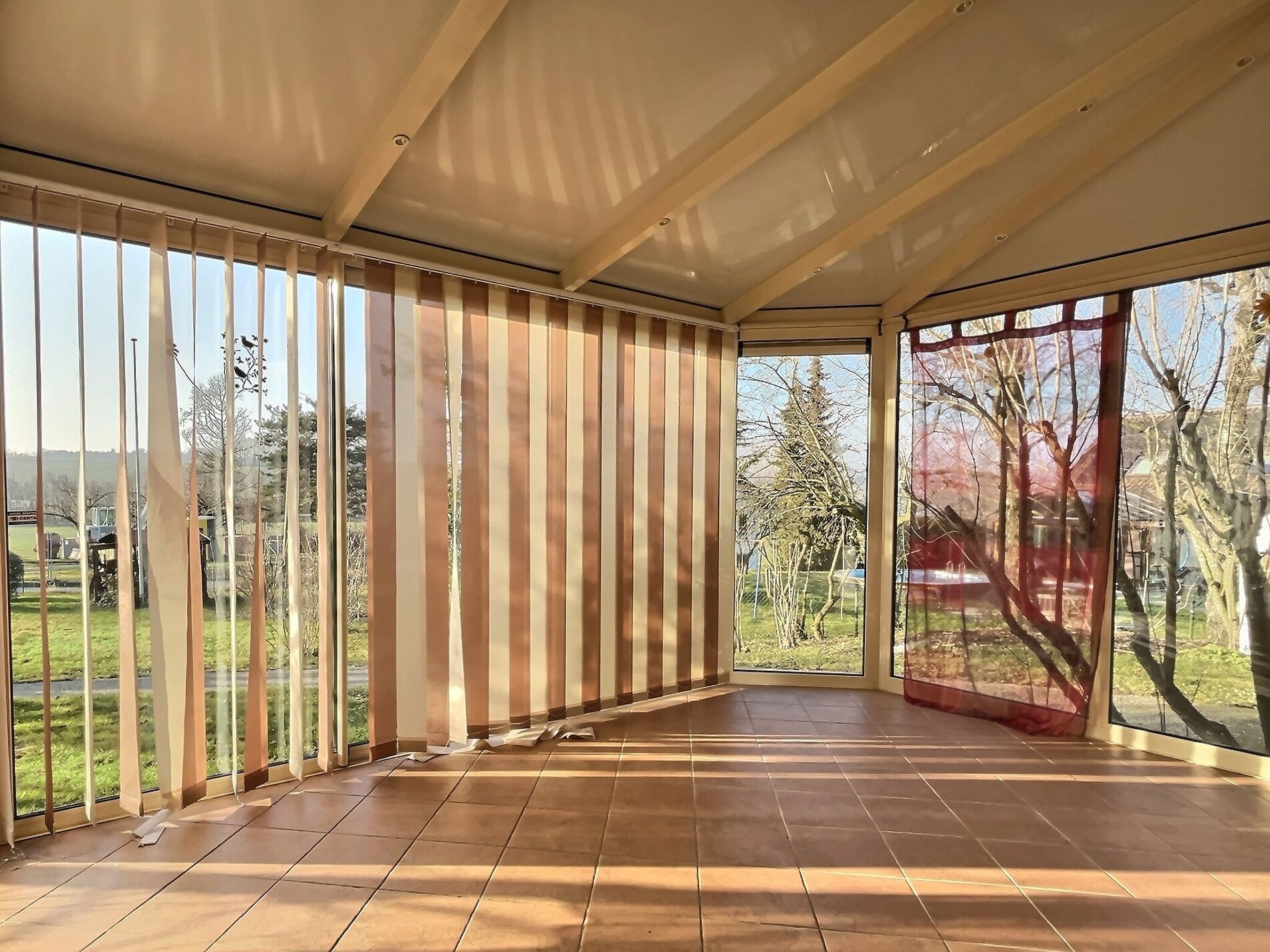 House to renovate in the heart of Bremblens - Vue 2