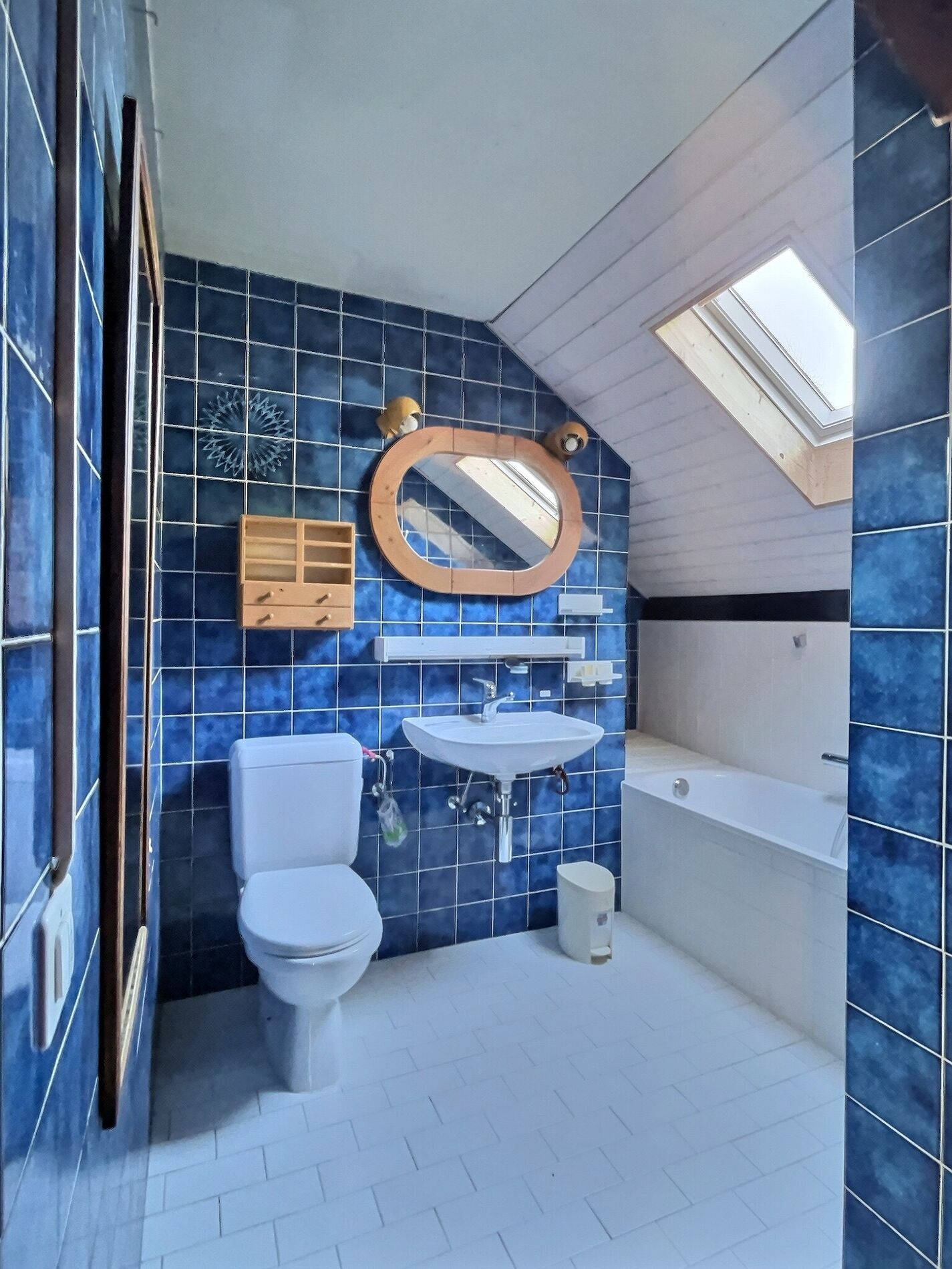 House to renovate in the heart of Bremblens - Vue 11