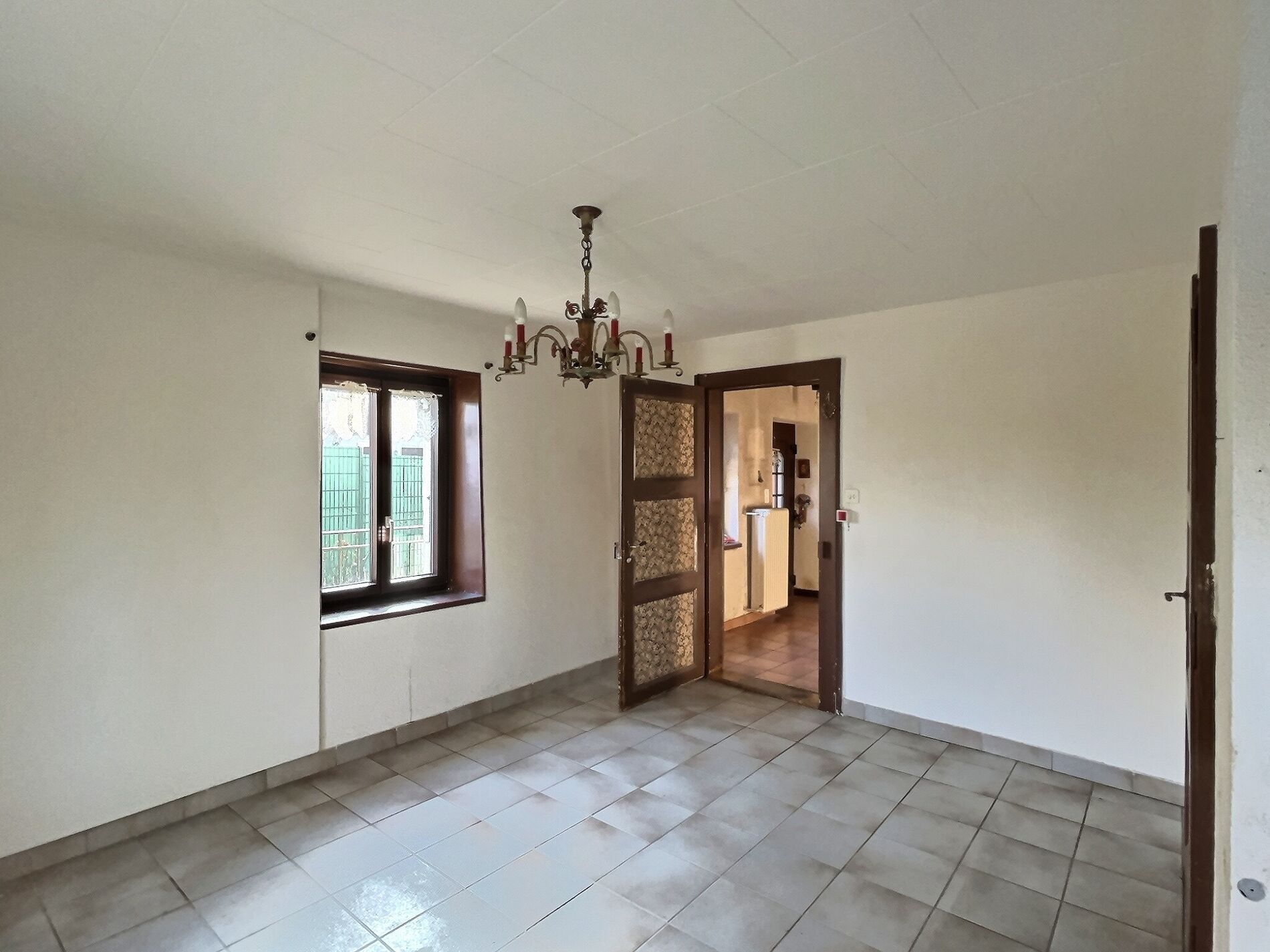House to renovate in the heart of Bremblens - Vue 6