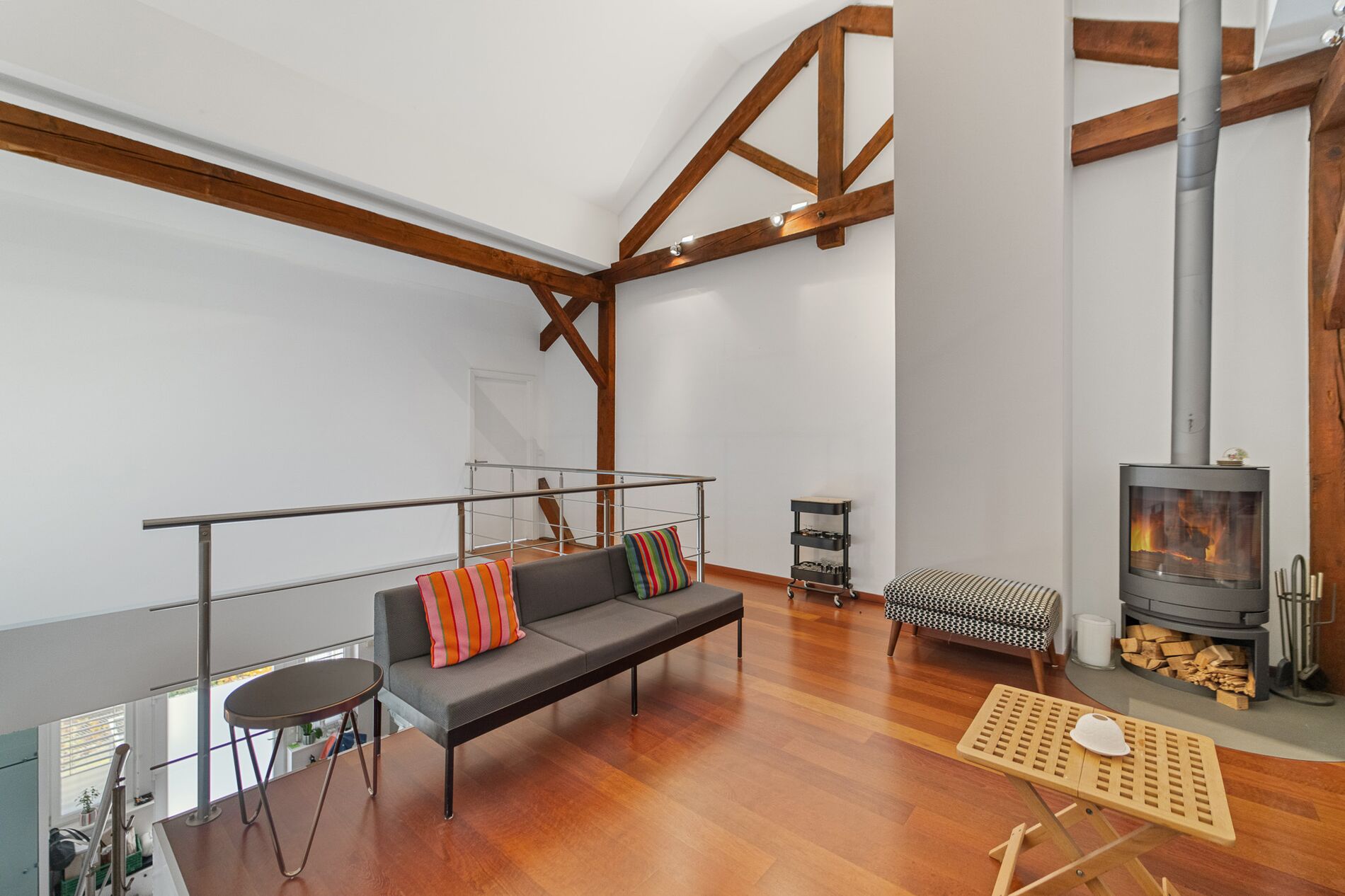 Duplex type industriel - Vue 3