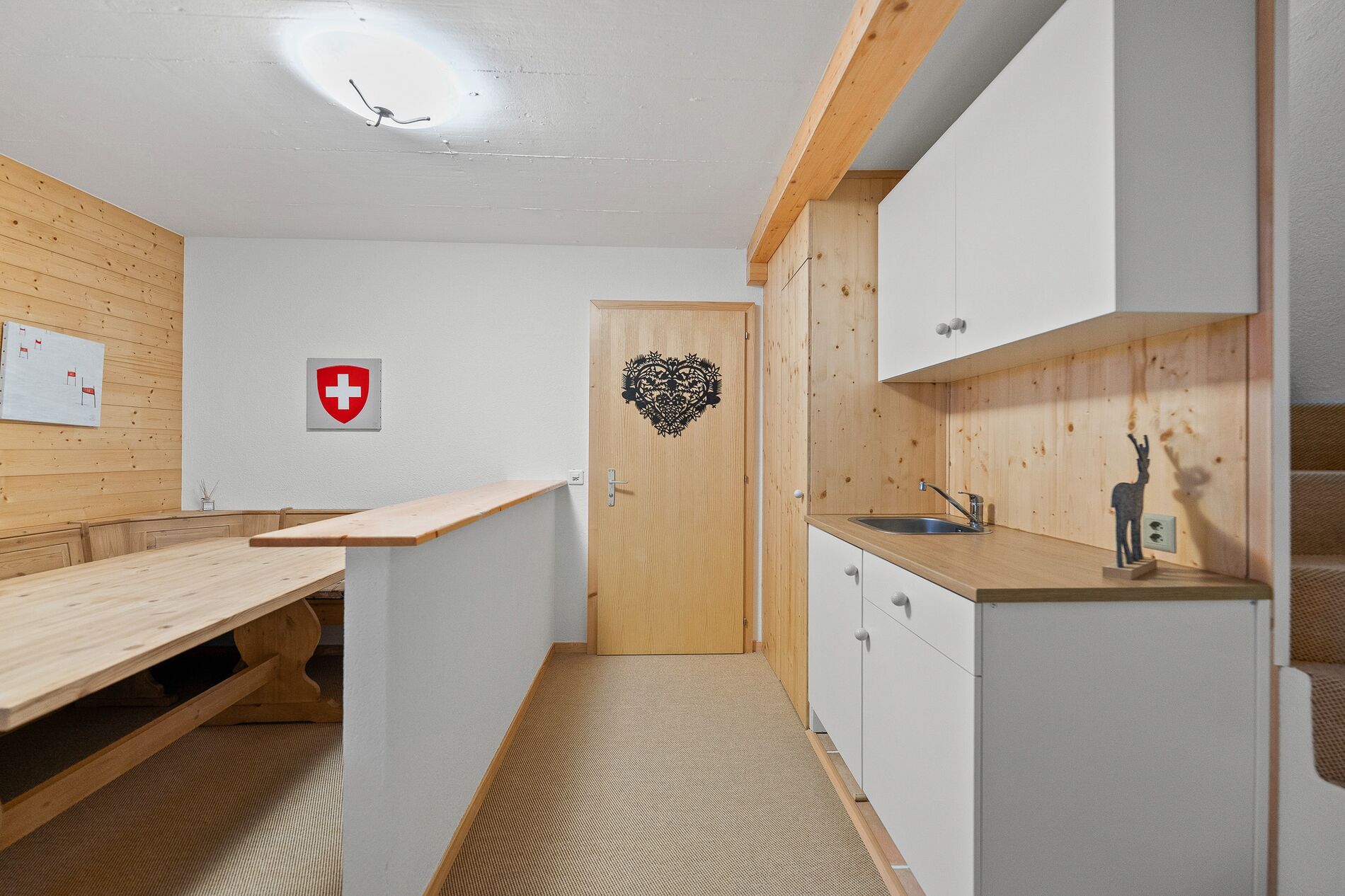 Alpine elegance just steps from the Ballesteros Golf Course - Vue 10