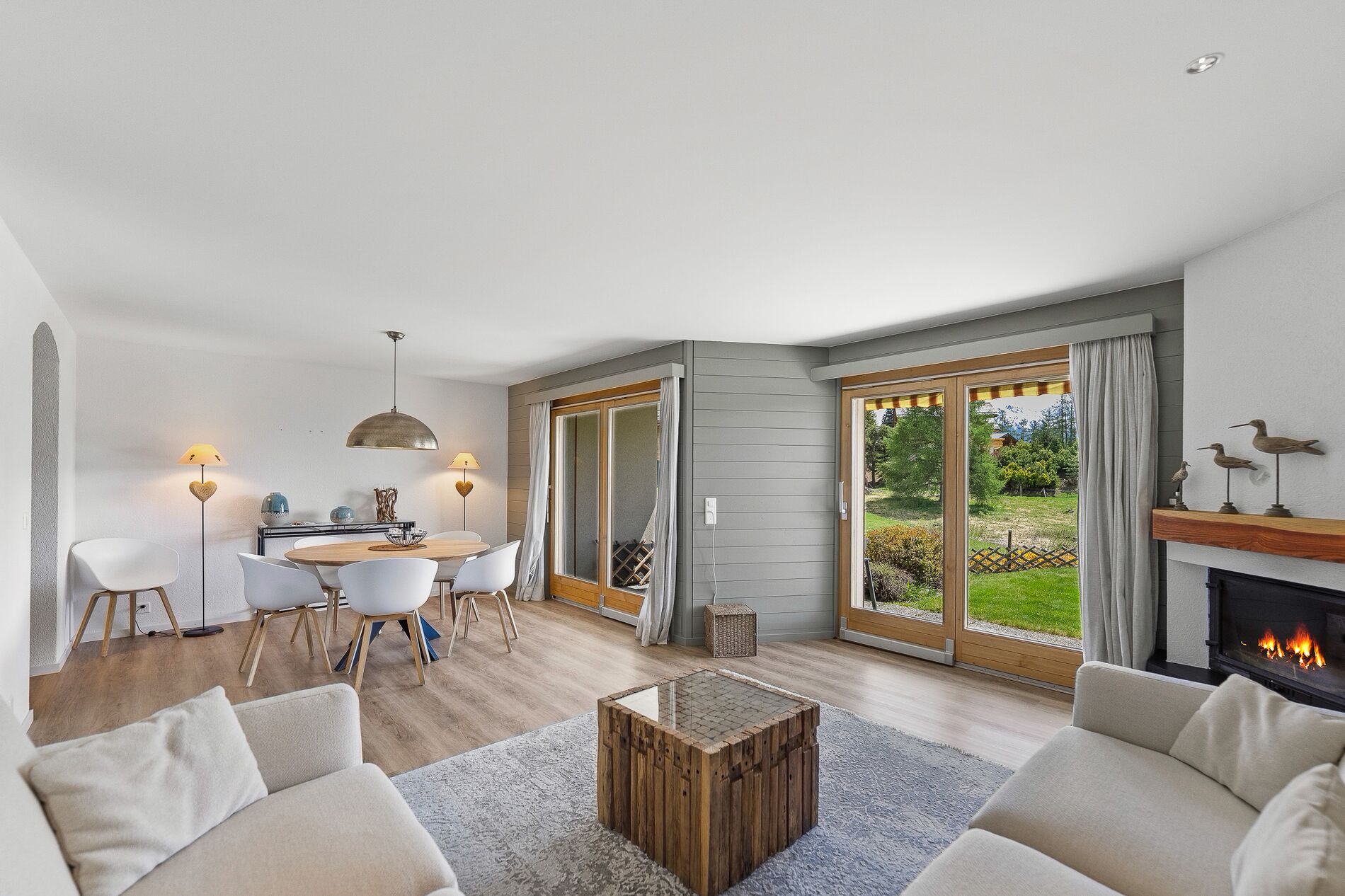 Alpine elegance just steps from the Ballesteros Golf Course - Vue 4