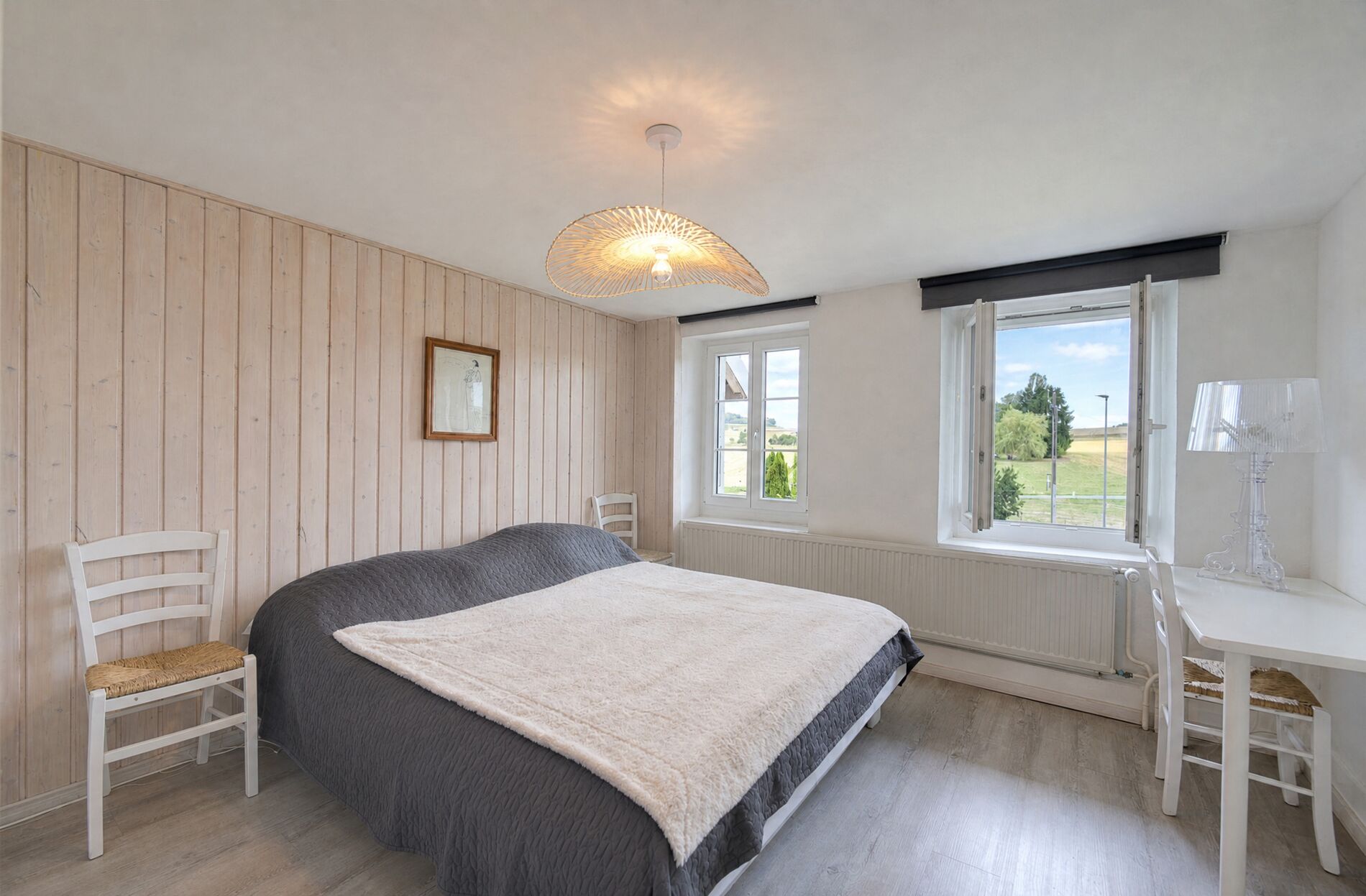 A duplex with a loft-like feel - Vue 10