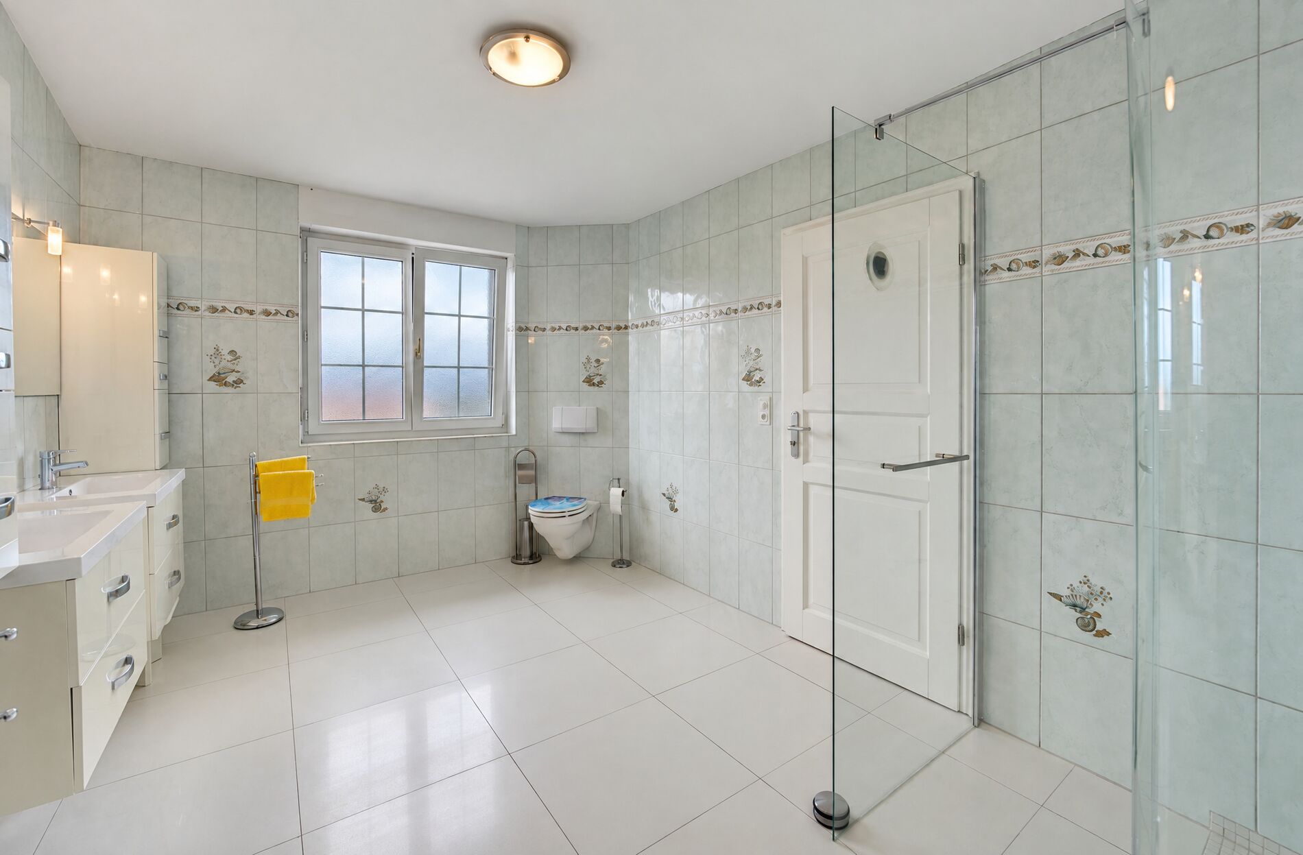 Une maison pour ceux qui voient plus grand que les murs - Vue 9