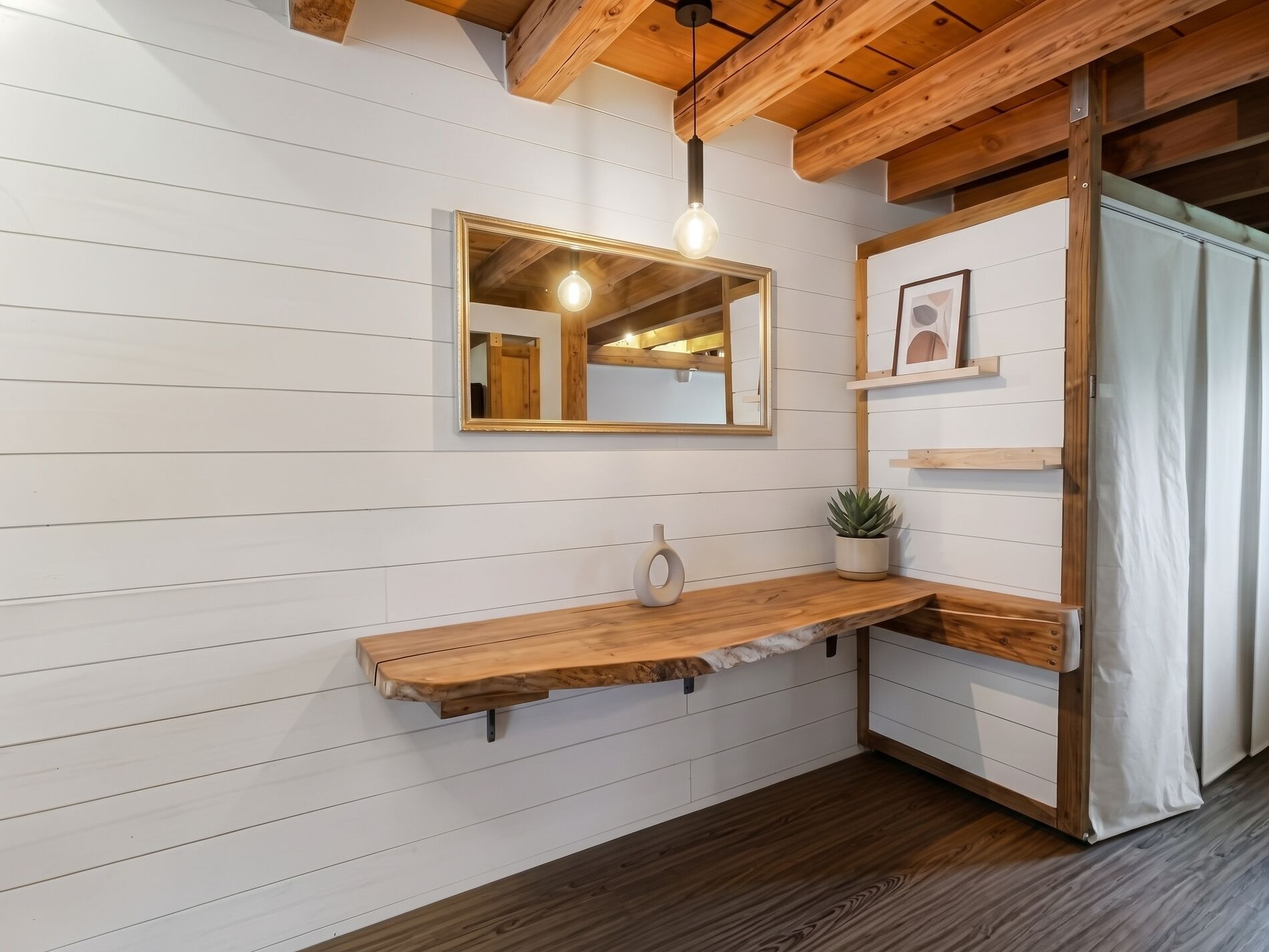 Appartement de charme avec jardin - Vue 4