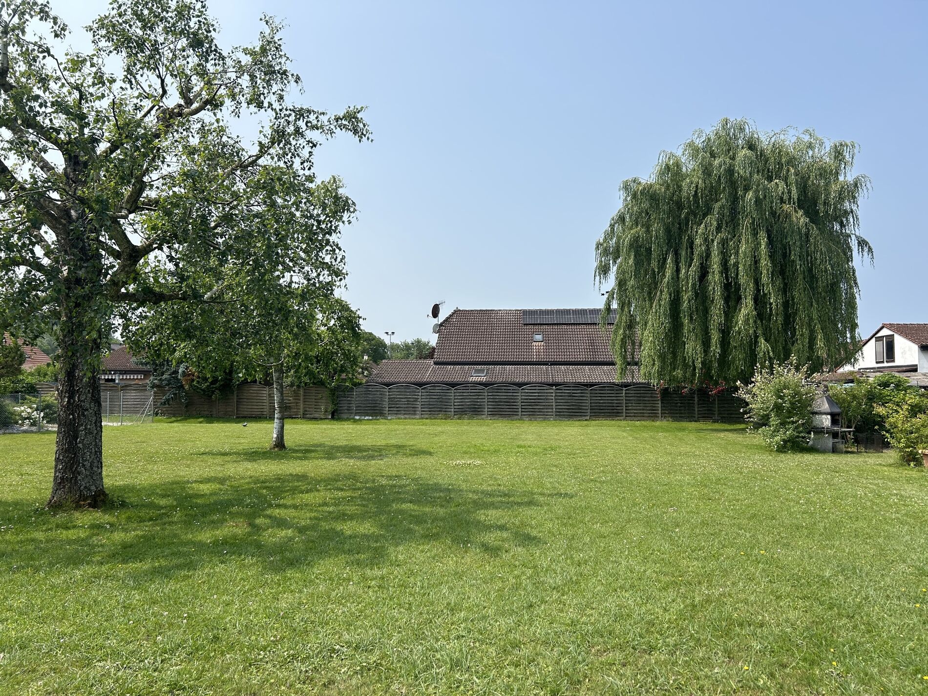Charmante petite maison à deux pas du lac - Vue 10